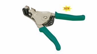 解讀深圳寶安區龍華偉崎五金工具商行 從五金工具到床上用品的多元化經營